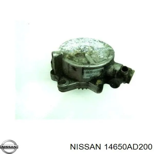 Насос вакуумний Nissan Primera (WP12) (Нісан Прімера)