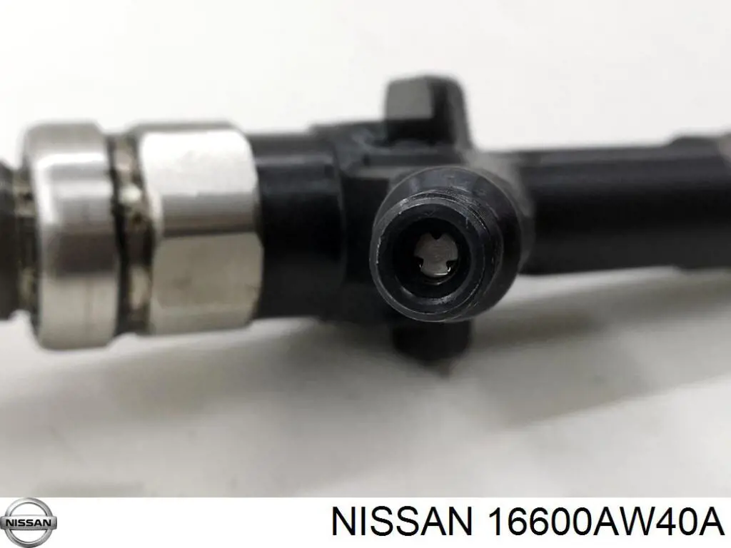 Форсунка вприску палива 16600AW40A Nissan