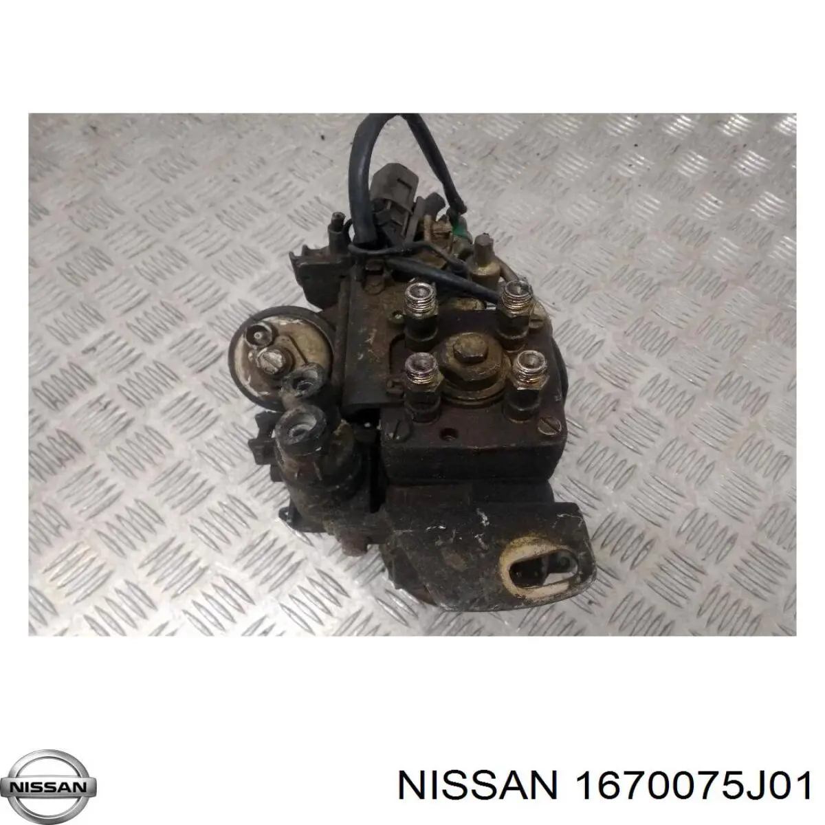 Купити Паливний насос високого тиску Nissan Almera I N15