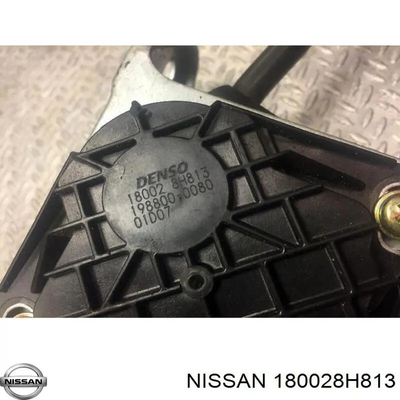 Підаль газу Nissan/Infiniti 180028H813 ціна, від 138.12 USD