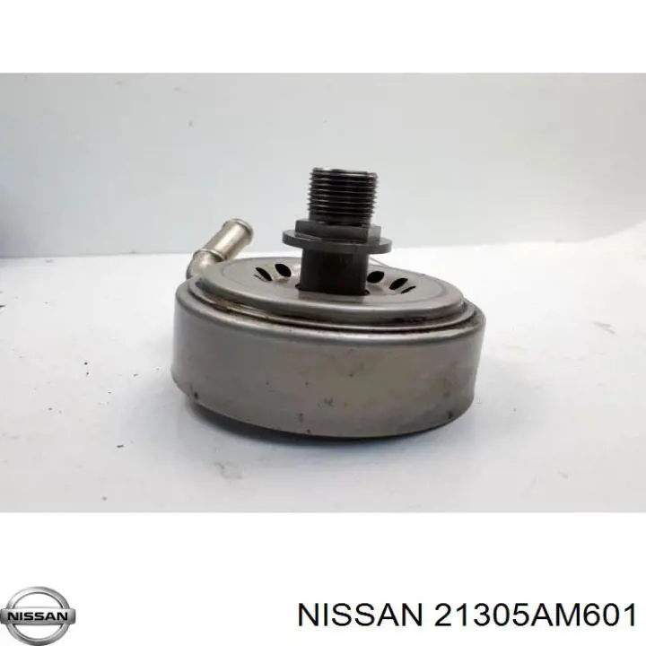 21305AM601 Nissan/Infiniti Радіатор масляний