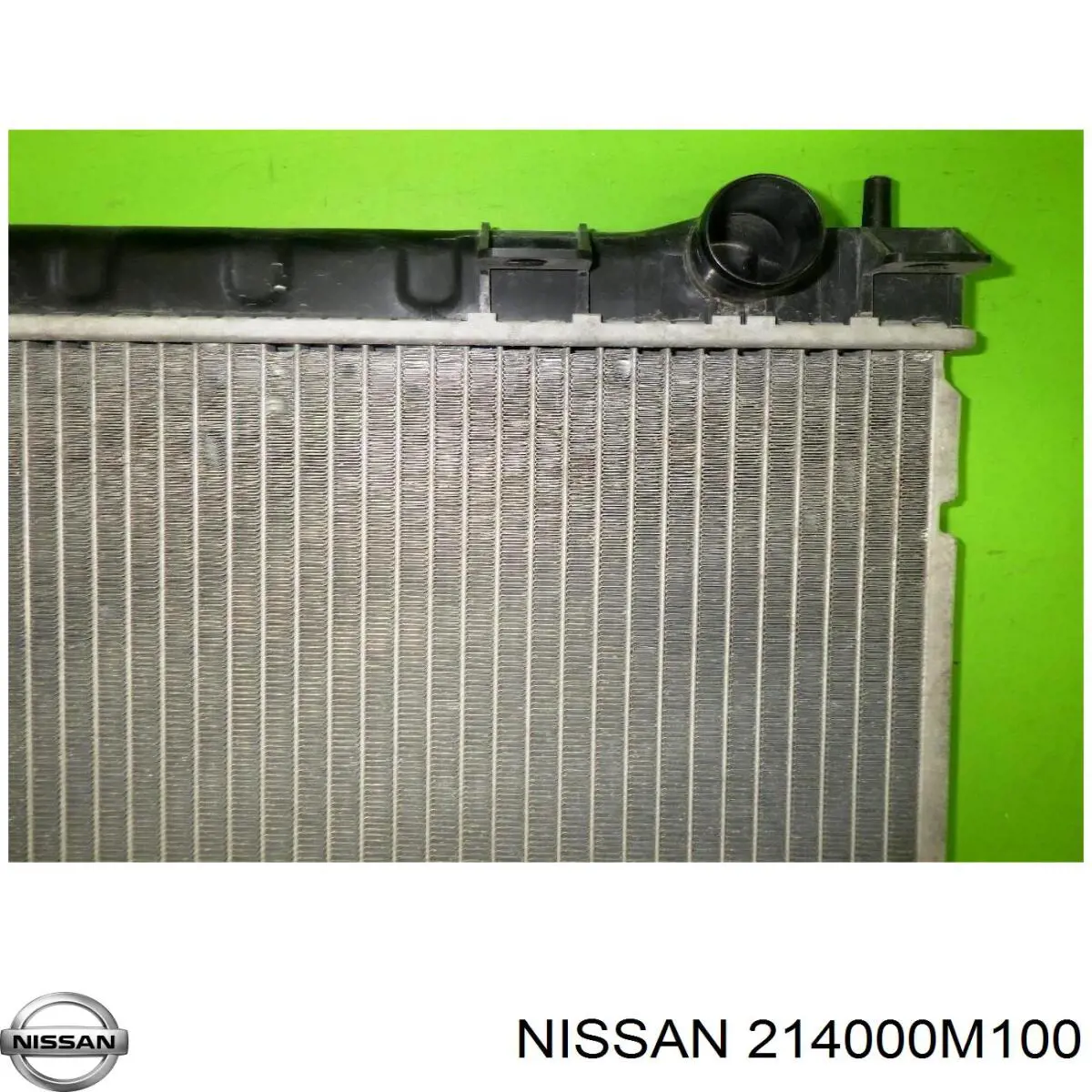 214000M100 Nissan/Infiniti Радіатор охолодження двигуна