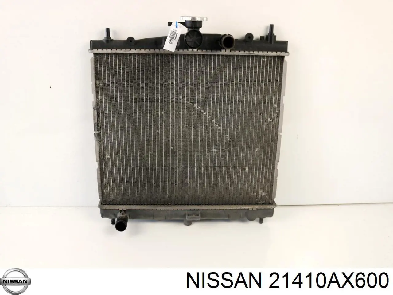 Радіатор основний Nissan/Infiniti 21410AX600 ціна, від 39.94 USD