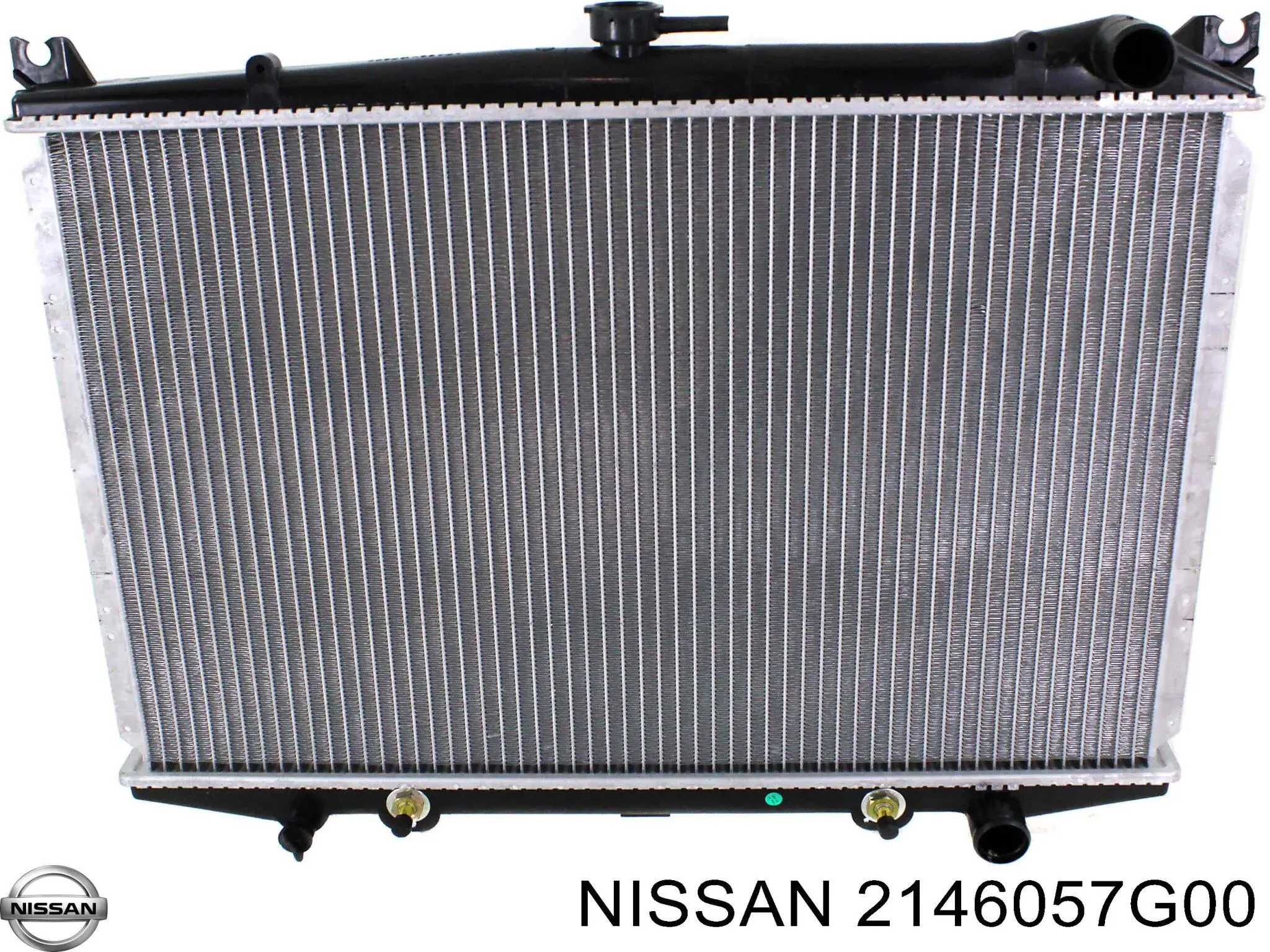 2146057G00 Nissan/Infiniti Радіатор охолодження двигуна