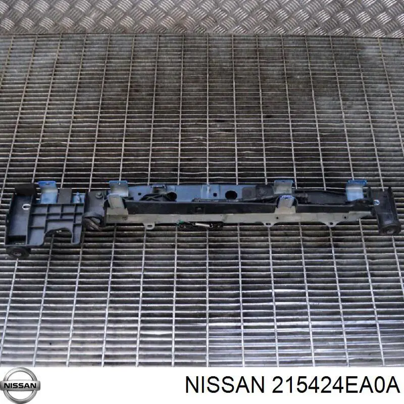 Кронштейн/подушка кріплення радіатора, верхній Nissan/Infiniti 215424EA0A