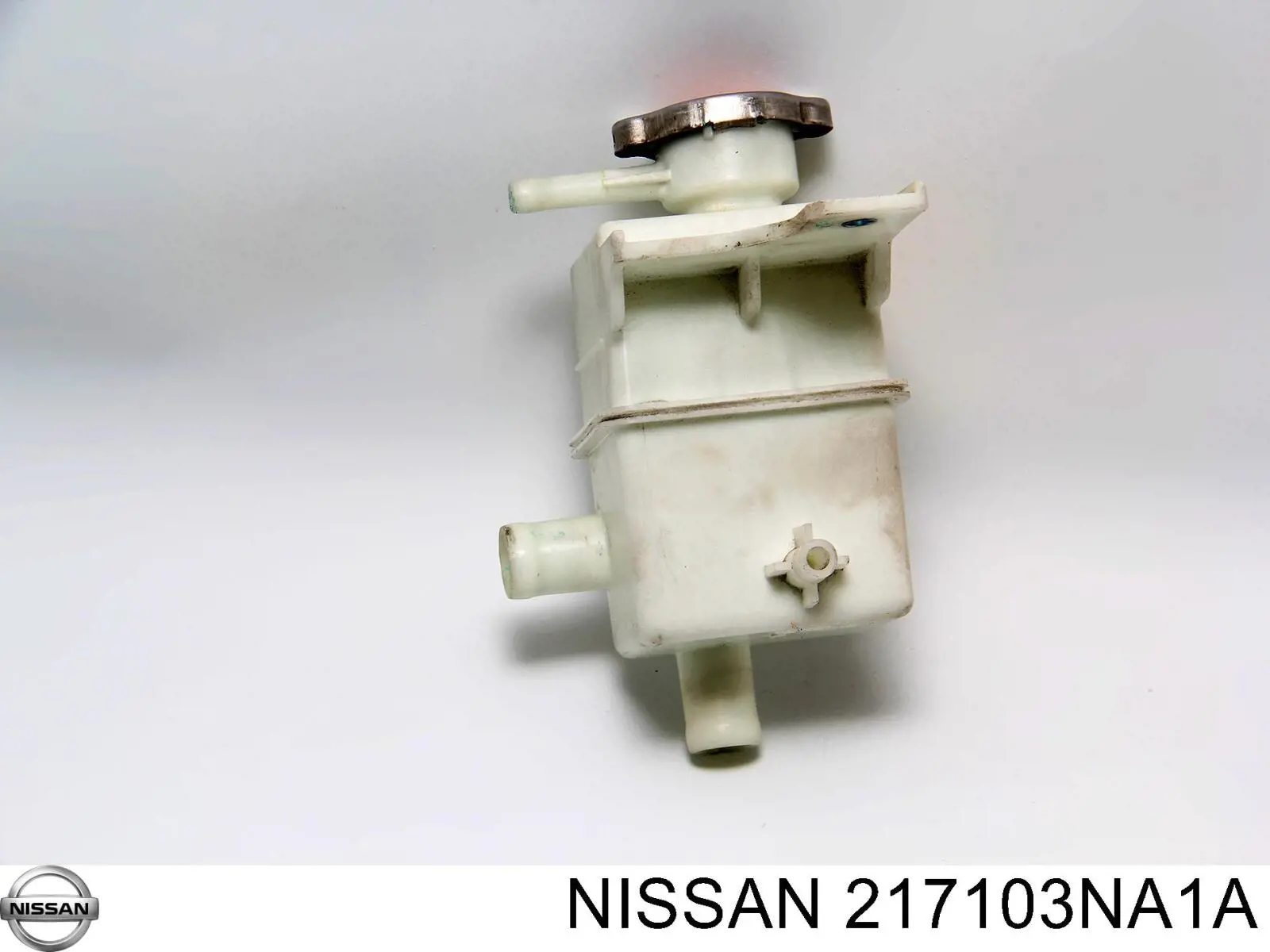 Купити 217103NA1A Nissan/Infiniti Водяний бачок системи охолодження