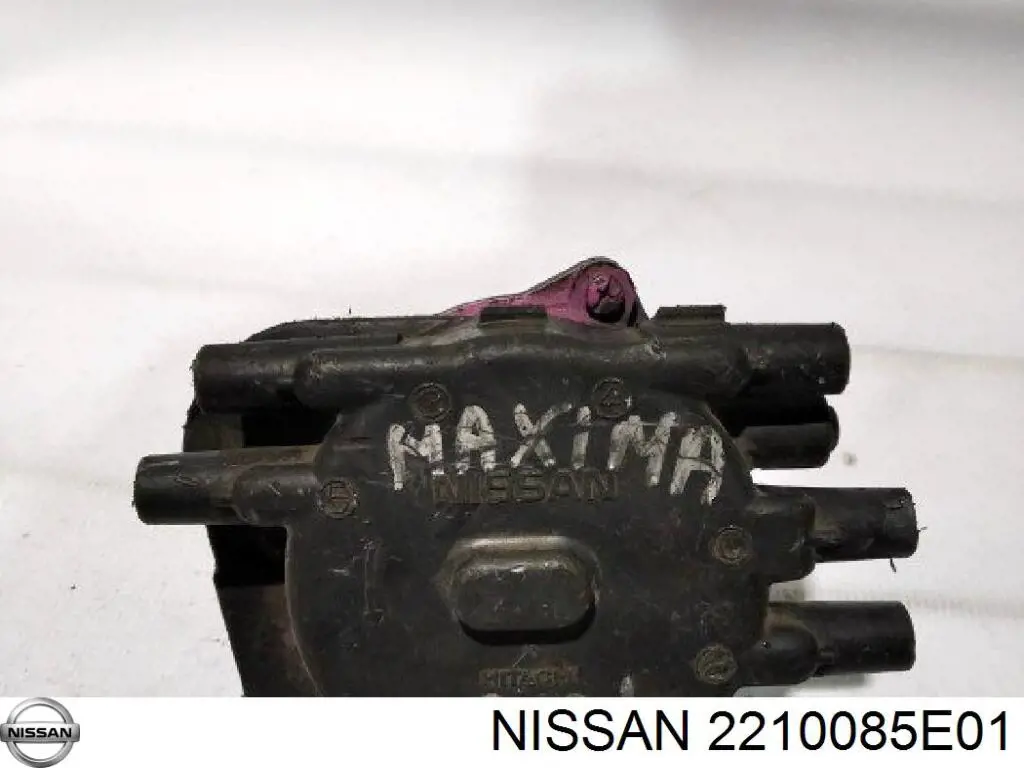 Розподільник запалювання (трамблер) на Nissan Maxima  J30