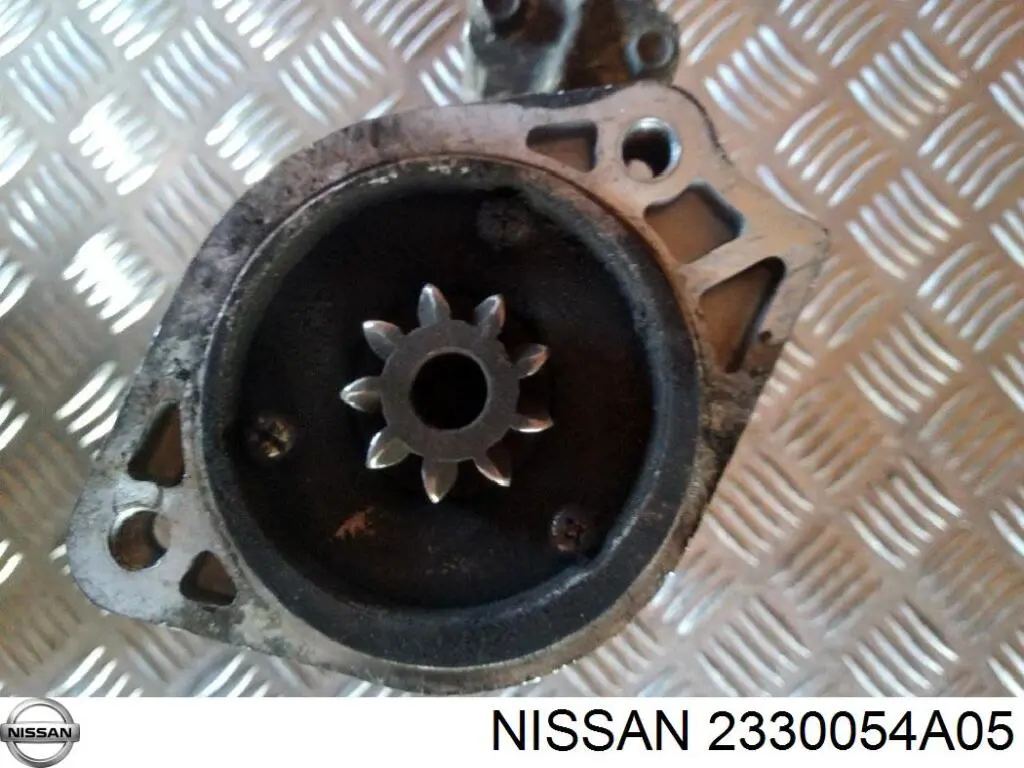 2330054A05 Nissan стартер