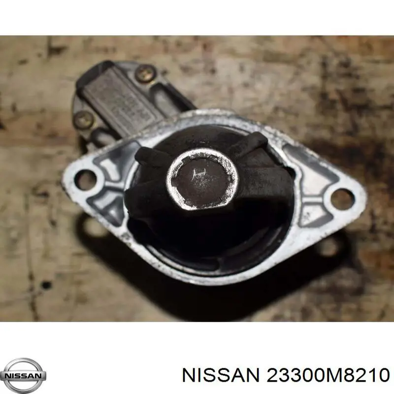 Купити 23300M8210 Nissan/Infiniti Стартер