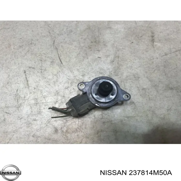 237814M50A Nissan клапан/регулятор холостого ходу