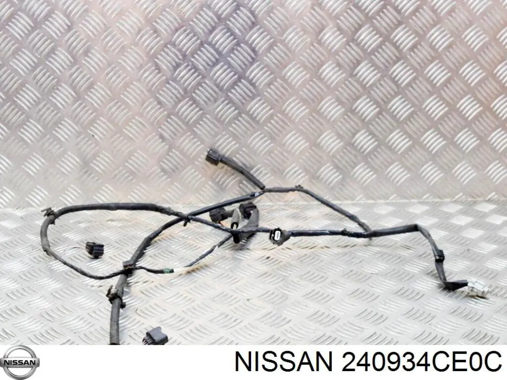 Купити 240934CE0C Nissan/Infiniti 