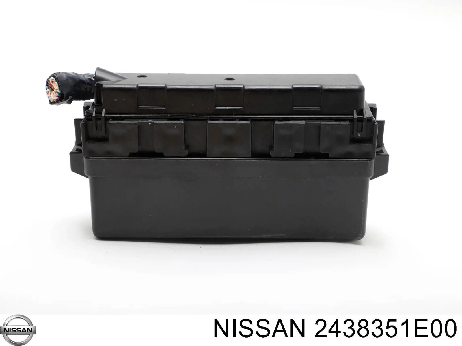 Коробка запобіжників Nissan/Infiniti 2438351E00 ціна, від 11.05 USD