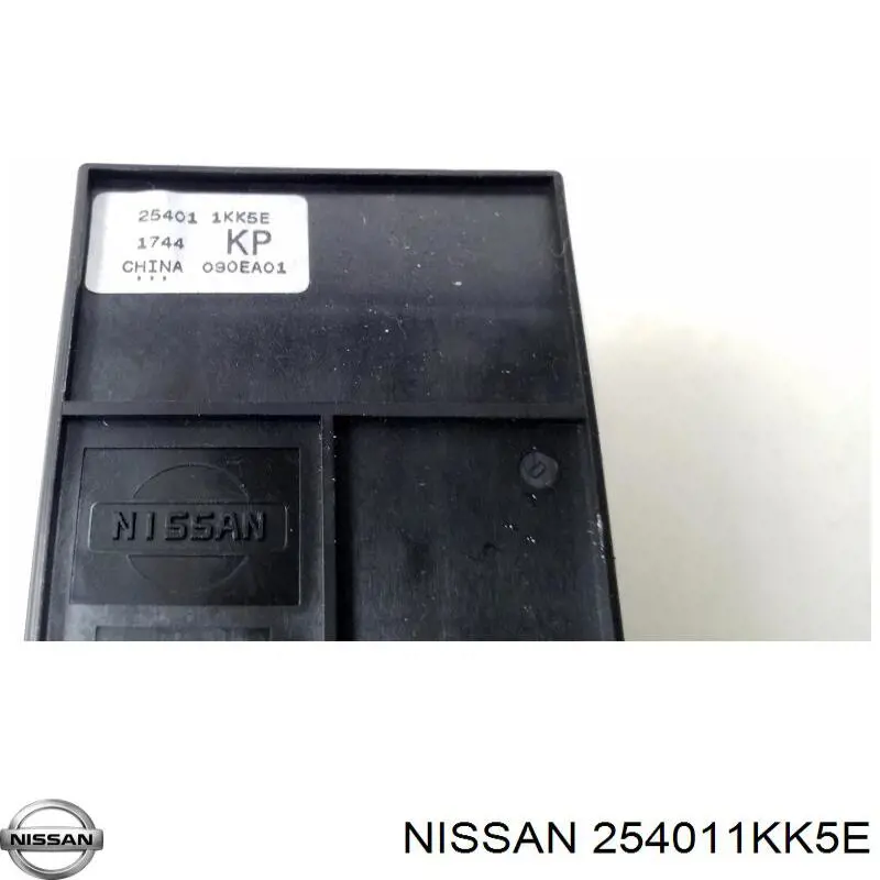 Кнопковий блок керування склопідіймачами передній правий Nissan/Infiniti 254011KK5E ціна, від 28.88 USD