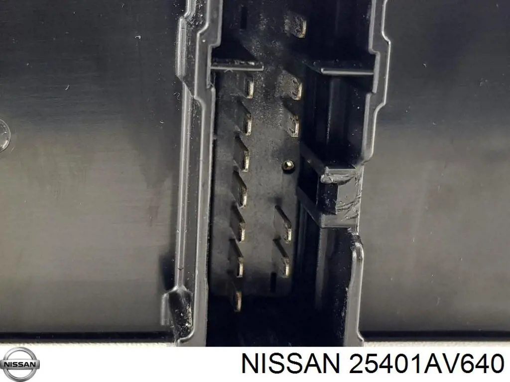 Кнопковий блок керування склопідіймачами передній лівий Nissan Primera (P12) (Нісан Прімера)