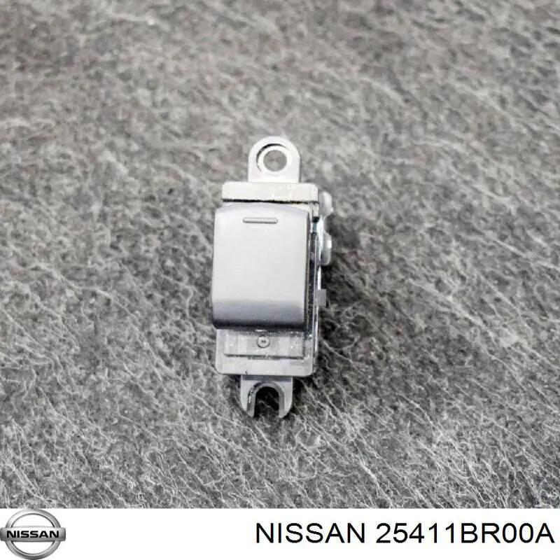 Кнопка вмикання двигуна склопідіймача задня Nissan Qashqai 1 (J10) (Нісан Кашкай)
