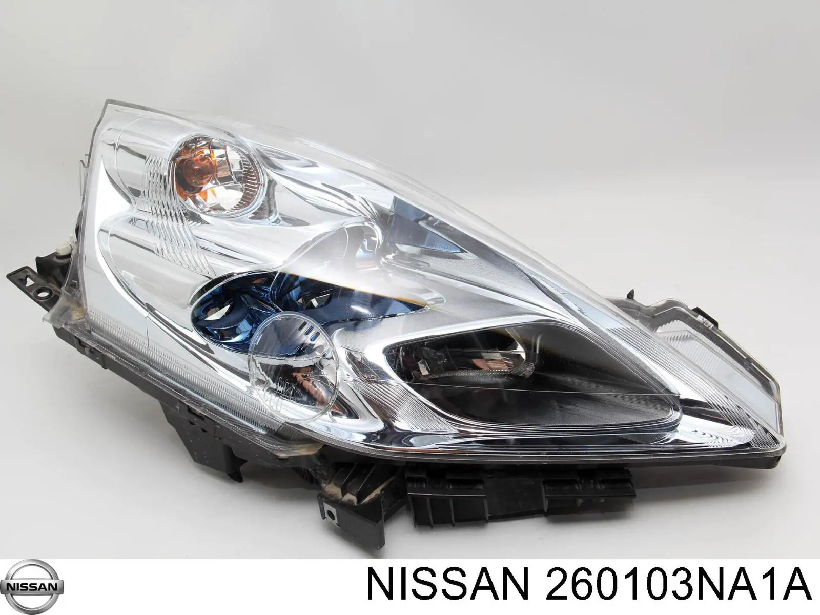 Купити 260103NA2B Nissan/Infiniti Права блок фара