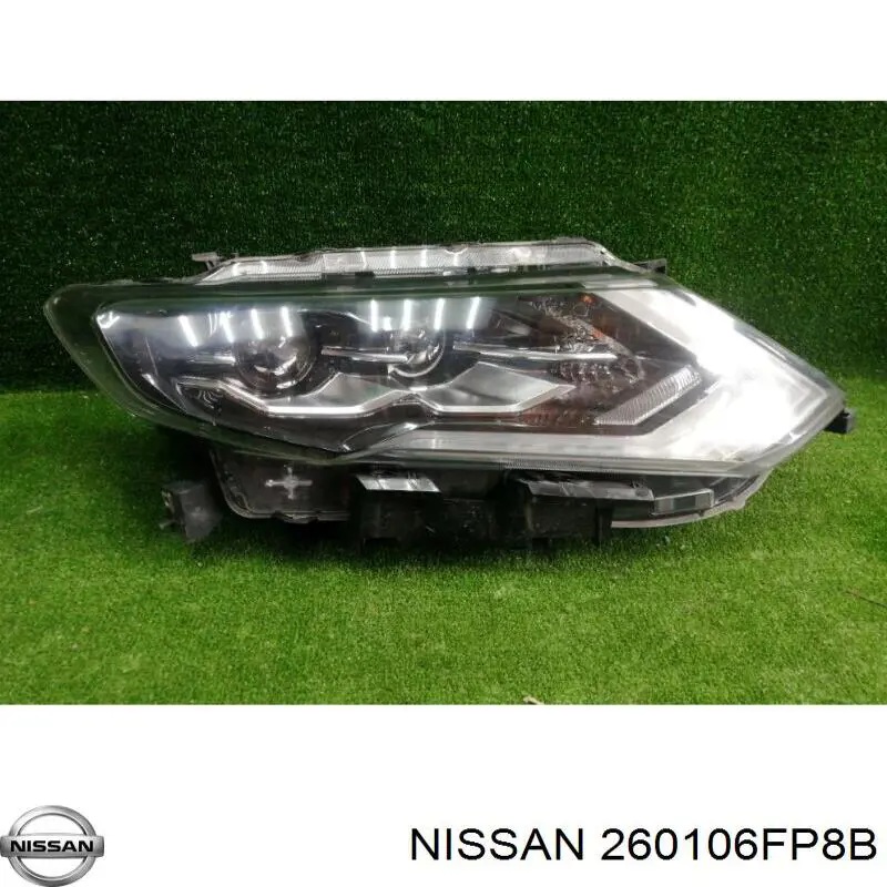 260106FP8B Nissan/Infiniti Основна фара - вставка