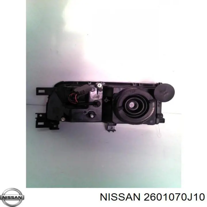 Купити B601070J10 Nissan/Infiniti Фара правая