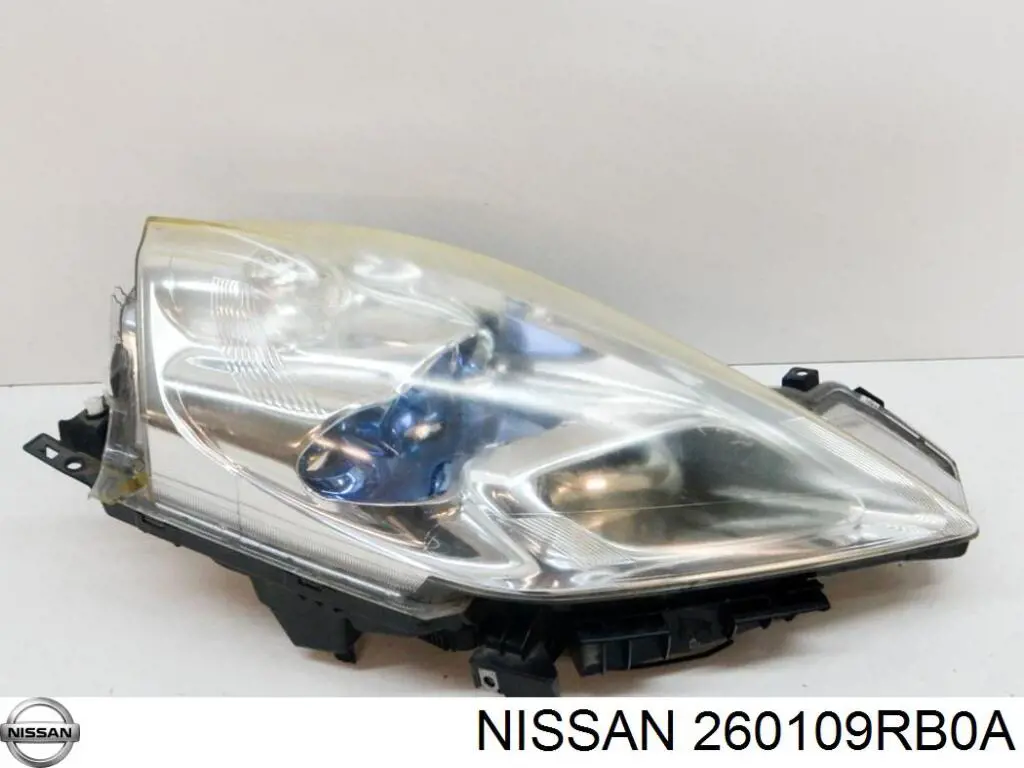Фара права 260109RB0A Nissan/Infiniti