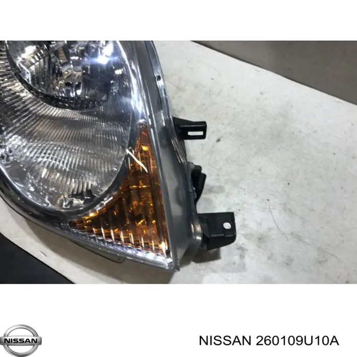  Фара права Nissan Note 