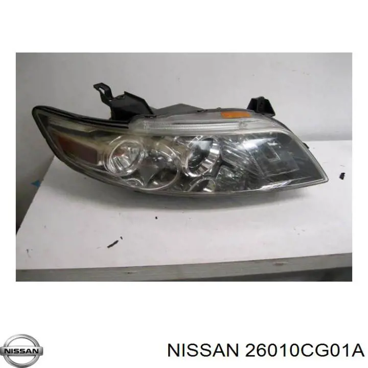 Фара права 26010CG01A Nissan