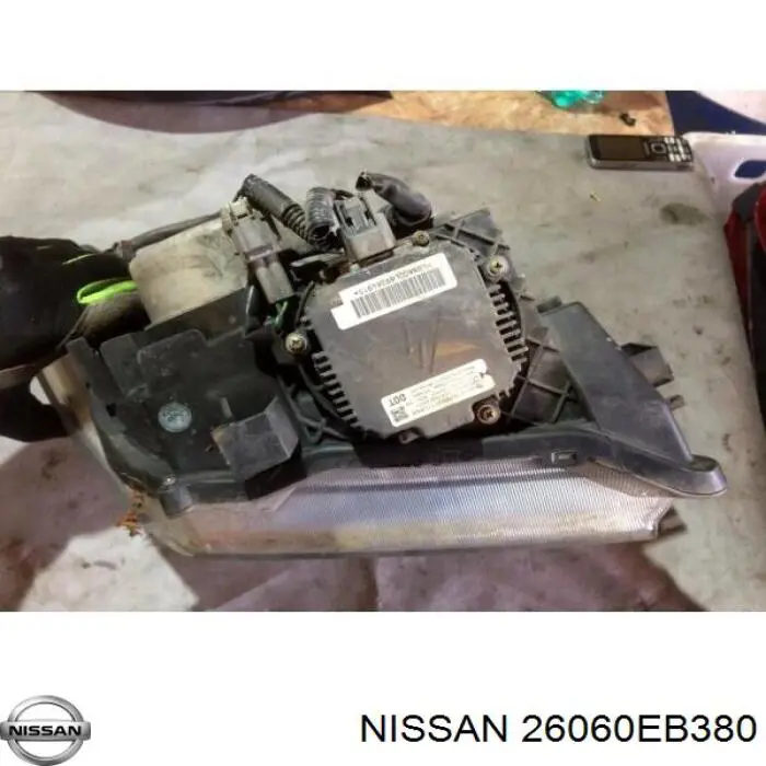 Купити 26060EB50A Nissan/Infiniti Основна фара в зборі ліва