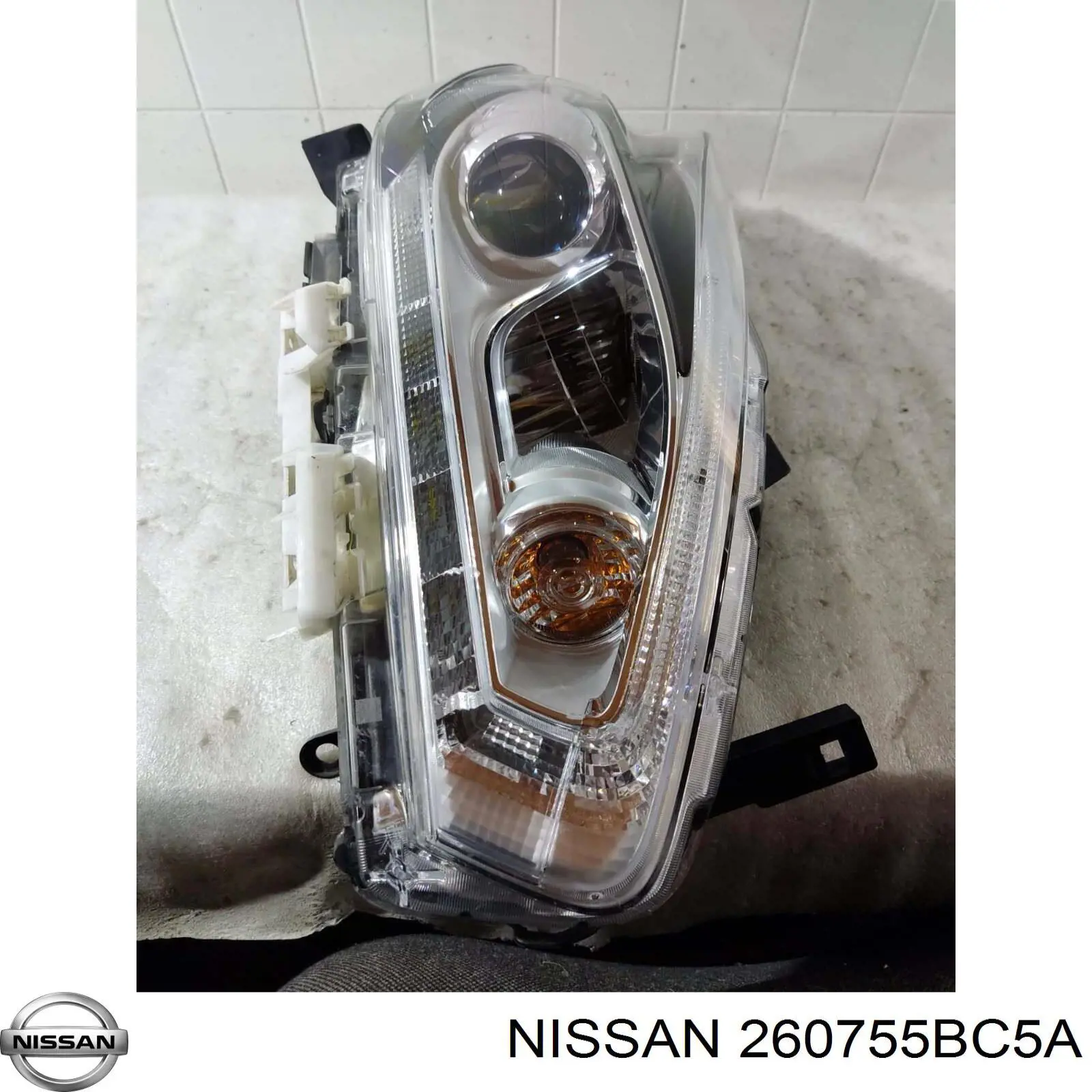Купити 260755BC5A Nissan/Infiniti Основна фара в зборі ліва