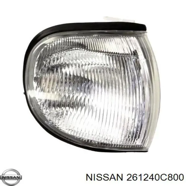 Габарит передній правий 261240C800 Nissan/Infiniti