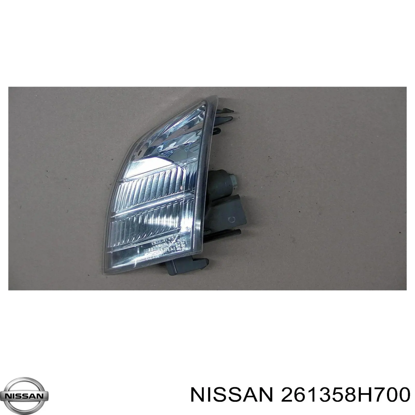 Покажчик повороту лівий Nissan X-Trail (T30) (Нісан Ікстрейл)