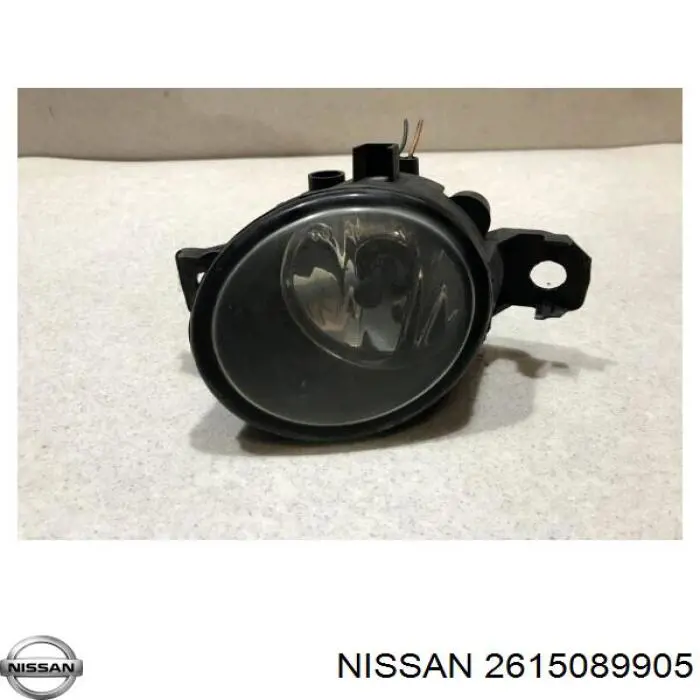 Фара протитуманна, права на Nissan Navara (D23M)