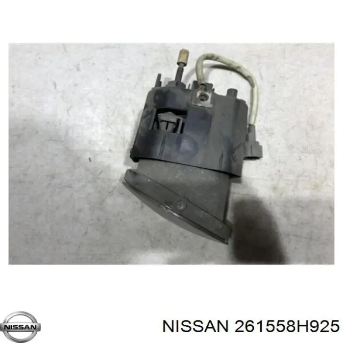 261558H925 Nissan фара протитуманна, ліва