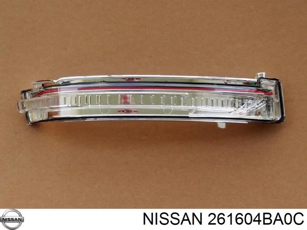 Покажчик повороту дзеркала, правий FP5037M32 FPS