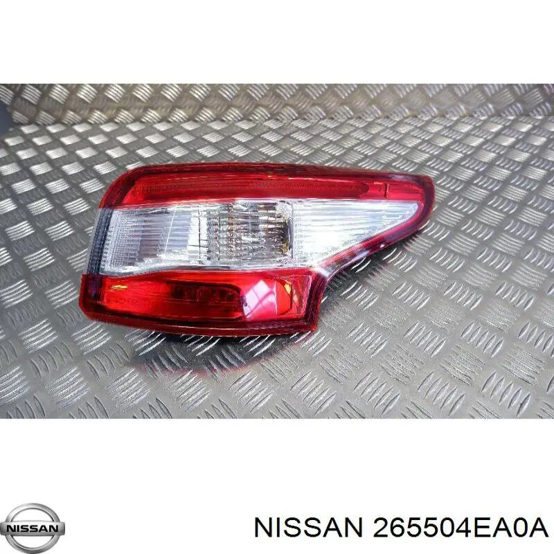 Ліхтар задній правий, зовнішній на Nissan Qashqai (J11)