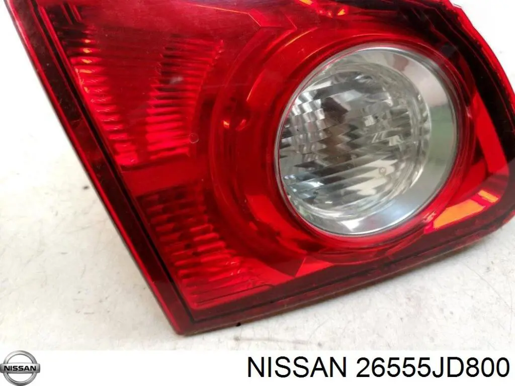 26555JD800 Nissan/Infiniti Задня ліва внутрішня фара