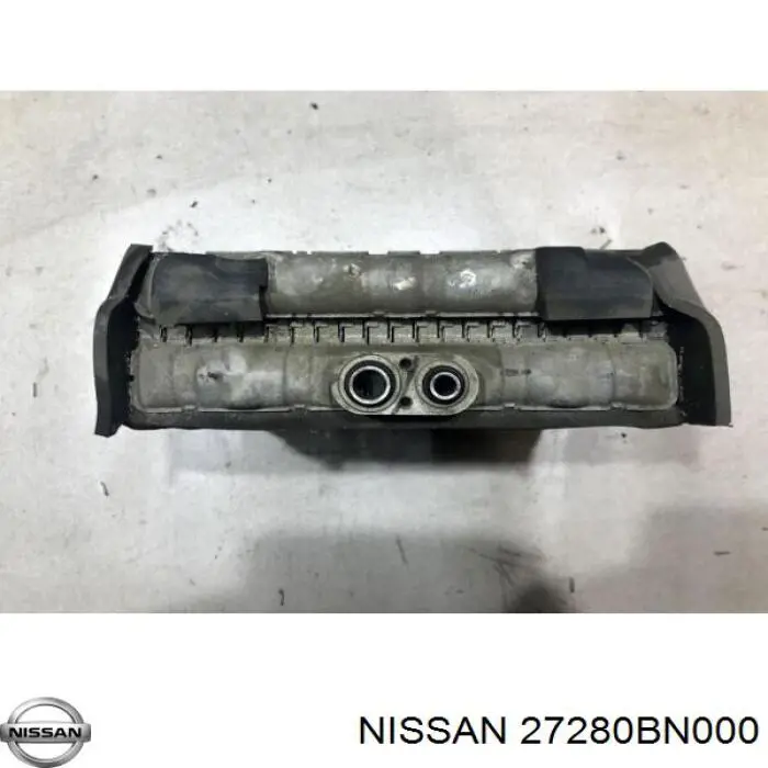 Охолоджувач повітря на Nissan Almera II N16