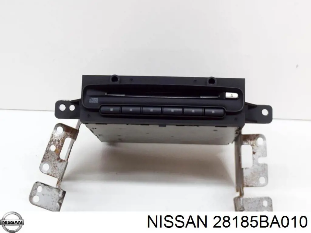 Магнітола (радіо AM/FM) Nissan/Infiniti 28185BA010 ціна, від 32.10 USD