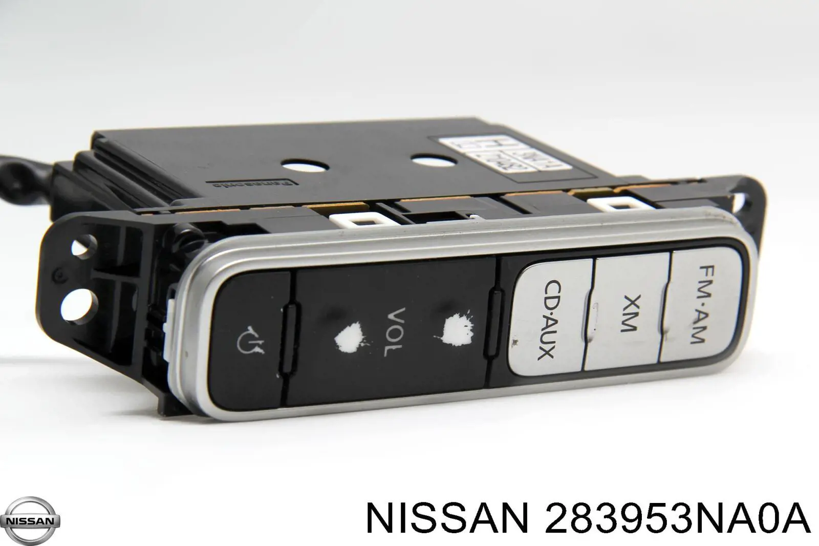 Блок кнопок центральної консолі Nissan/Infiniti 283953NA0B ціна, від 5.70 USD