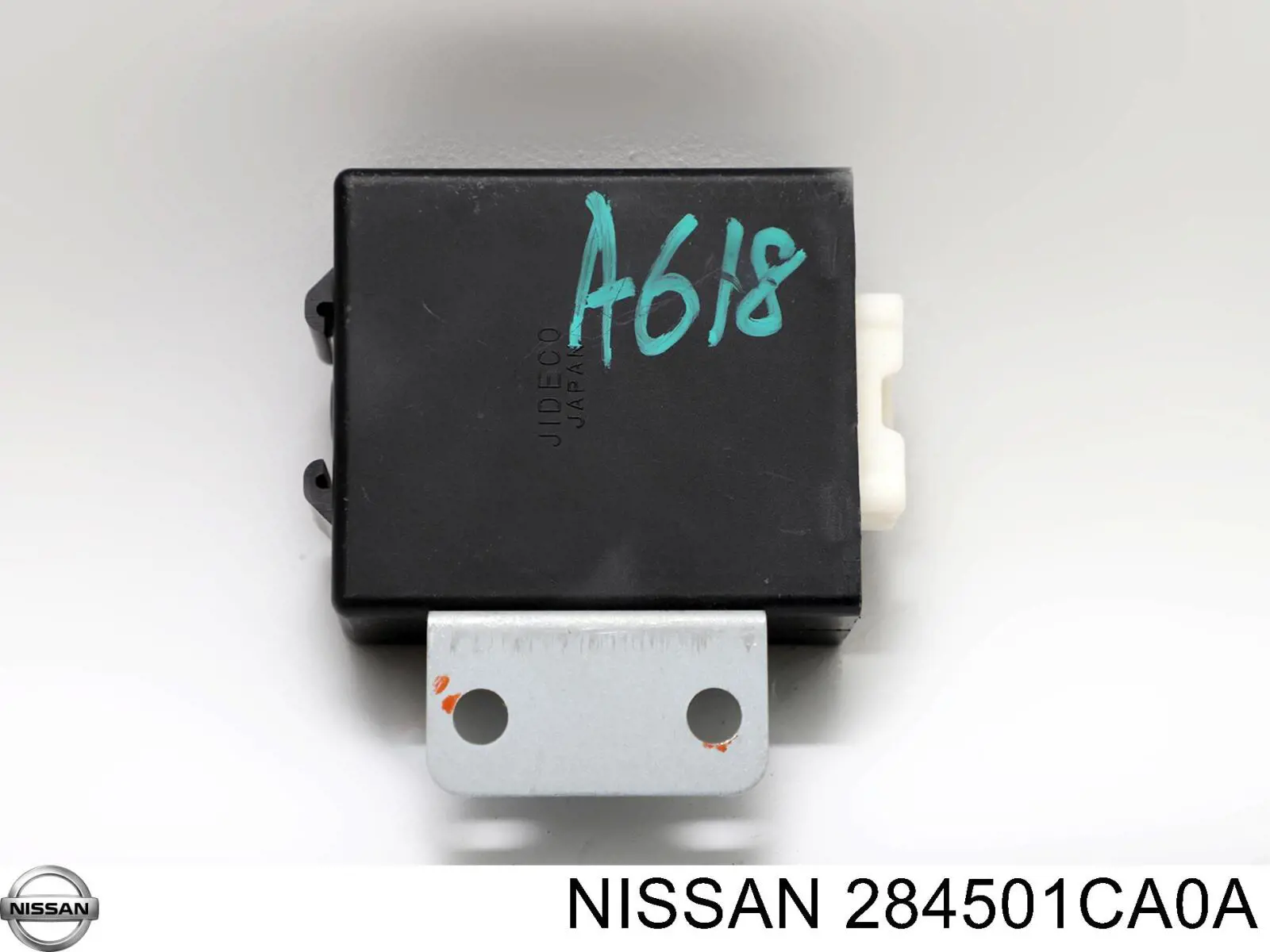 Купити 284501CA0A Nissan/Infiniti 