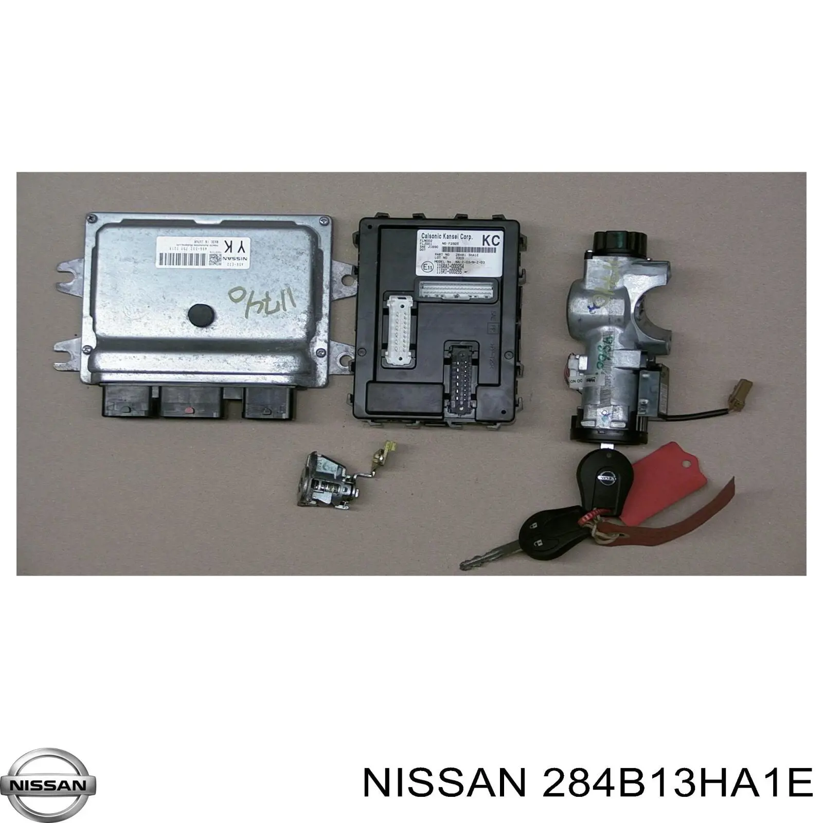 284B13HA1E Nissan/Infiniti Блок комфорту