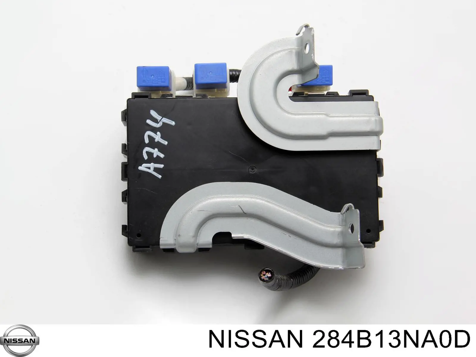 Купити 284B13NA0A Nissan/Infiniti Блок комфорту