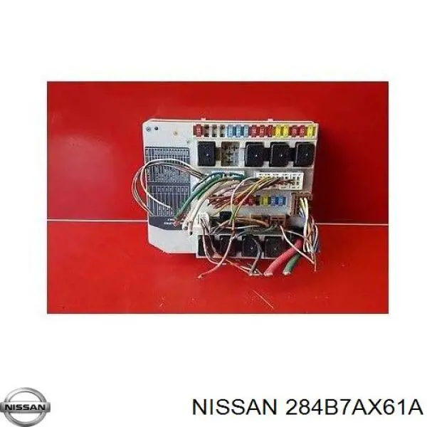 Блок запобіжників Nissan Micra (K12) (Нісан Мікра)