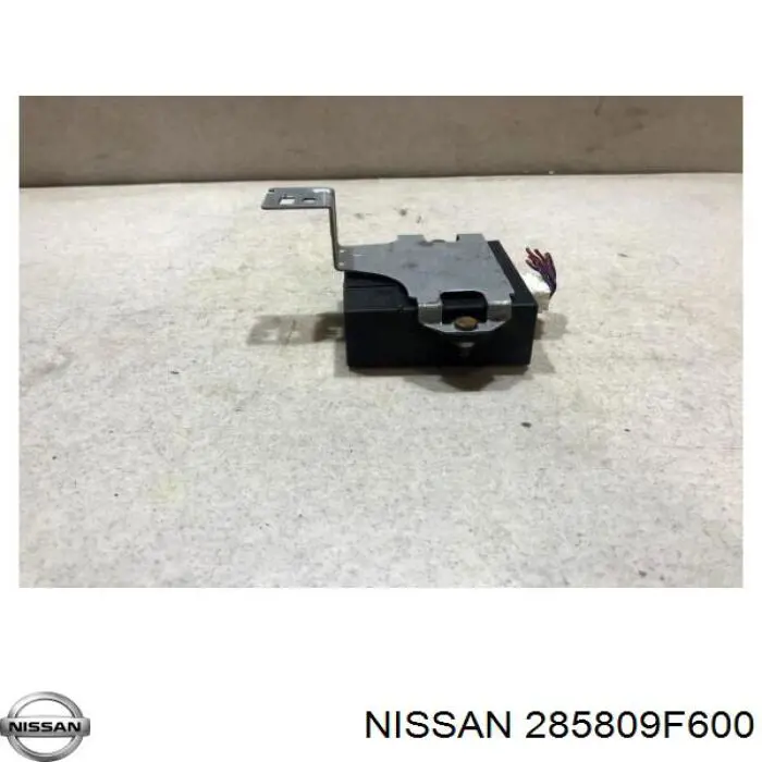 Купити 285809F600 Nissan/Infiniti 