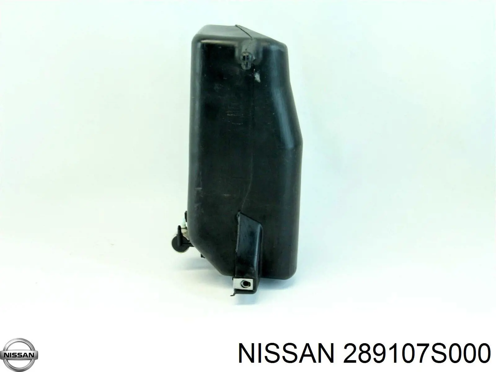 Бачок омивача скла 289107S000 Nissan