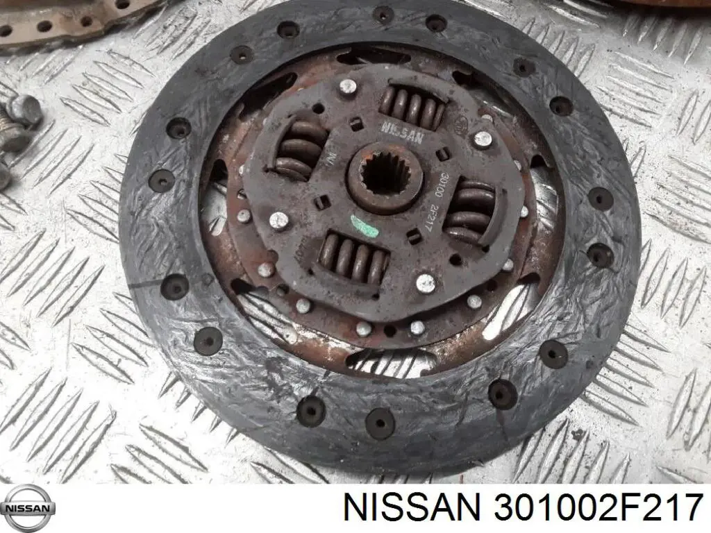 301002F217 Nissan диск зчеплення