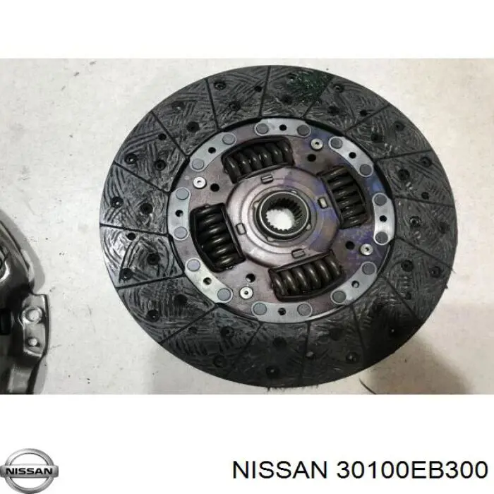 30100EB300 Nissan диск зчеплення