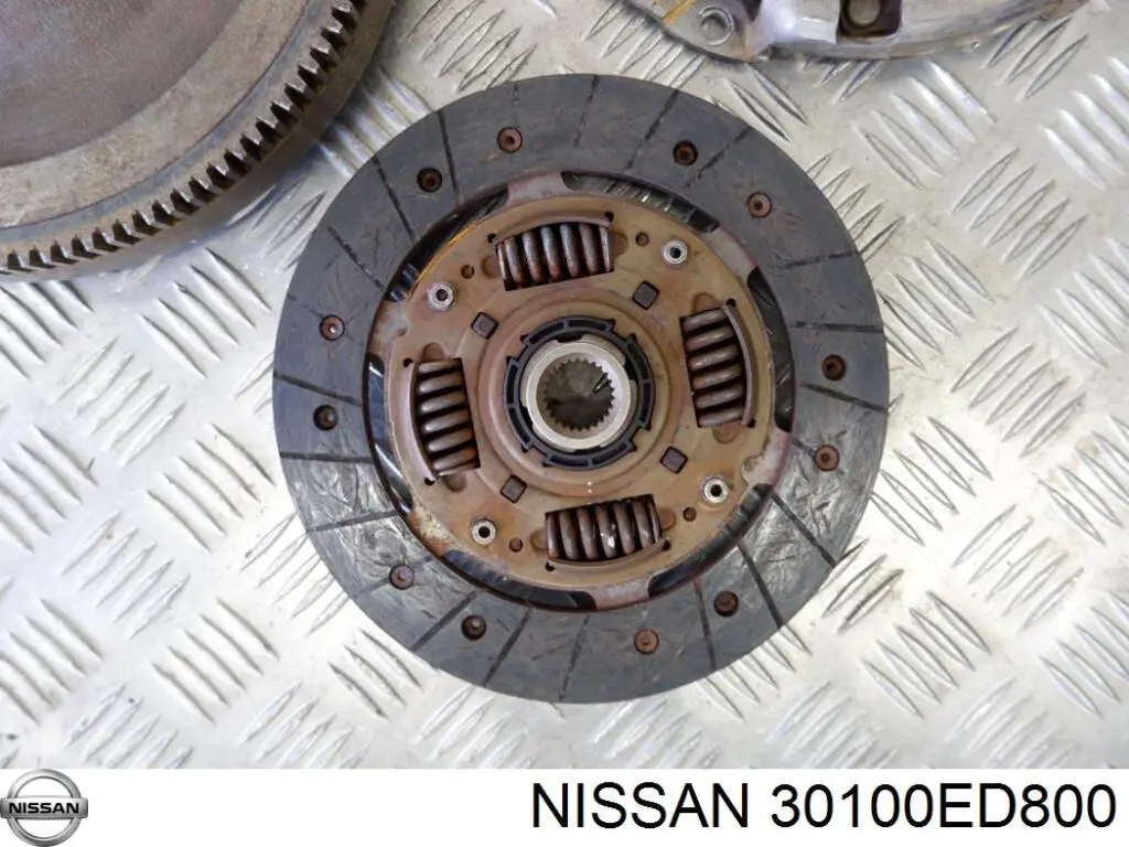 Купити 30100ED800 Nissan/Infiniti Диск зчеплення