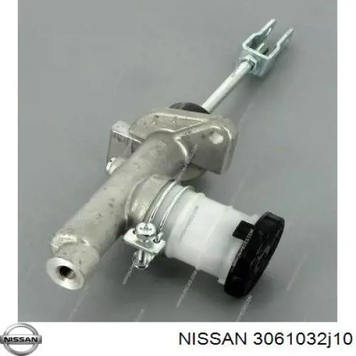 3061032J10 Nissan/Infiniti Циліндр зчеплення, головний