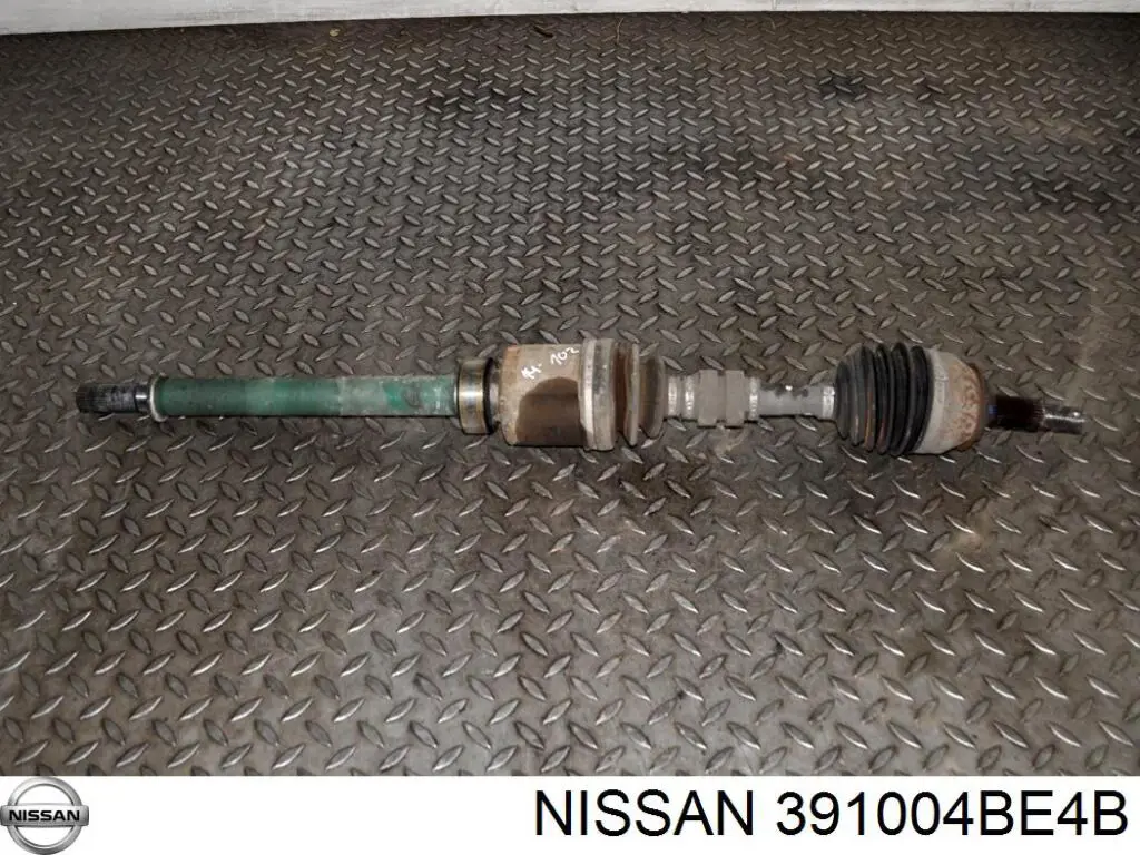 Купити 391004BE4B Nissan/Infiniti Піввісь права