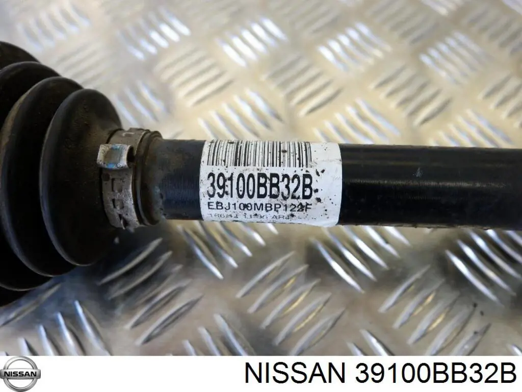 Купити 39100BB32B Nissan/Infiniti Піввісь права