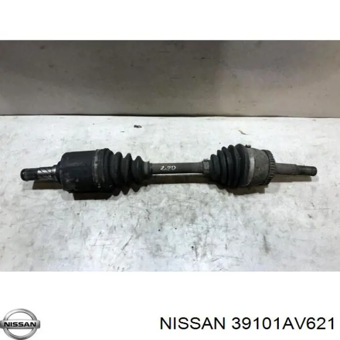 39101AV621 Nissan/Infiniti Привід лівий